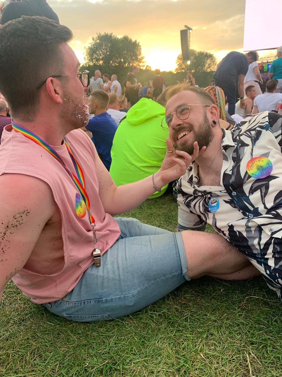 jwing1791's tweet photo. Promise this this the last one bit here's a few candid pics we found out blakes friend took while we weren't paying attention and they're lovely https://t.co/tTq7eABhZv
