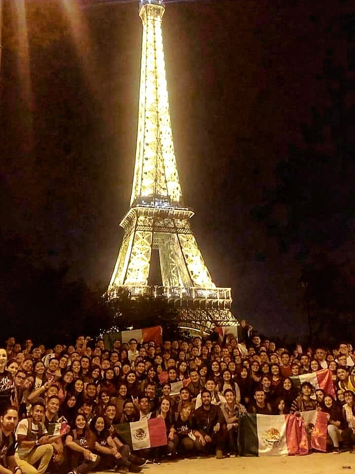 EmbaMexFra's tweet photo. ½ Bienvenue en France aux étudiants mexicains participant aux programmes #MEXPROTEC et #MEXFITEC 2019-2020 entre le @SEP_MX et le @sup_recherche. L'@EmbaMexFra leur souhaite beaucoup de succès dans les études qu’ils suivront auprès des IUT et des grandes écoles françaises. #ADIUT https://t.co/EPwrLRXCGQ
