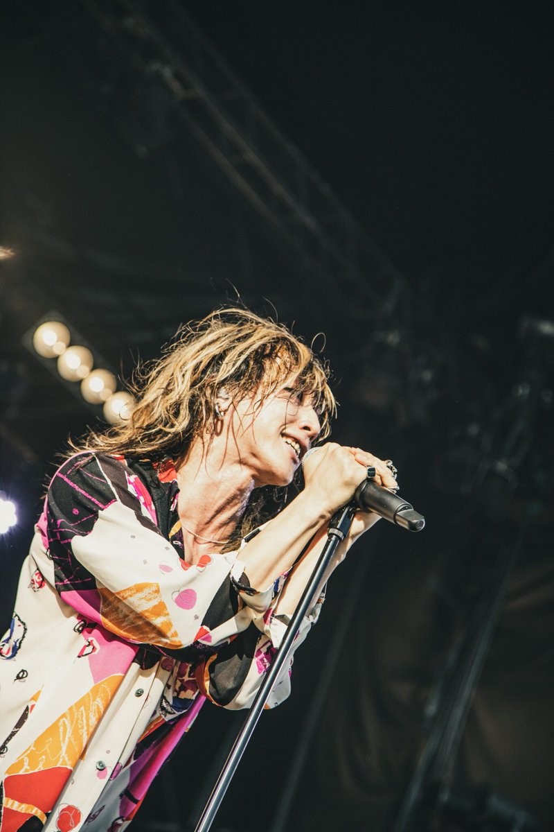 super_beaver's tweet photo. 【#rijf2019 】

国営ひたち海浜公園

『ROCK IN JAPAN FESTIVAL 2019』

満員御礼！！
灼熱のPARK STAGEにて真剣勝負の一対一！

最高の笑顔と最高の歌声が溢れる素晴らしい時間でした！

次はライブハウスで会えますように！ありがとうございました！！

photo by @nekozephoto https://t.co/Ed19hJGjnf