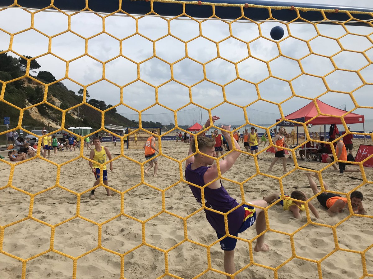 Day 2 at <a href="/TheBeachChamps/">British Beach Champs</a>. Behind the scenes.. 🤾‍♂️ #EnglandHandball #BeachHandball #BBHC2019