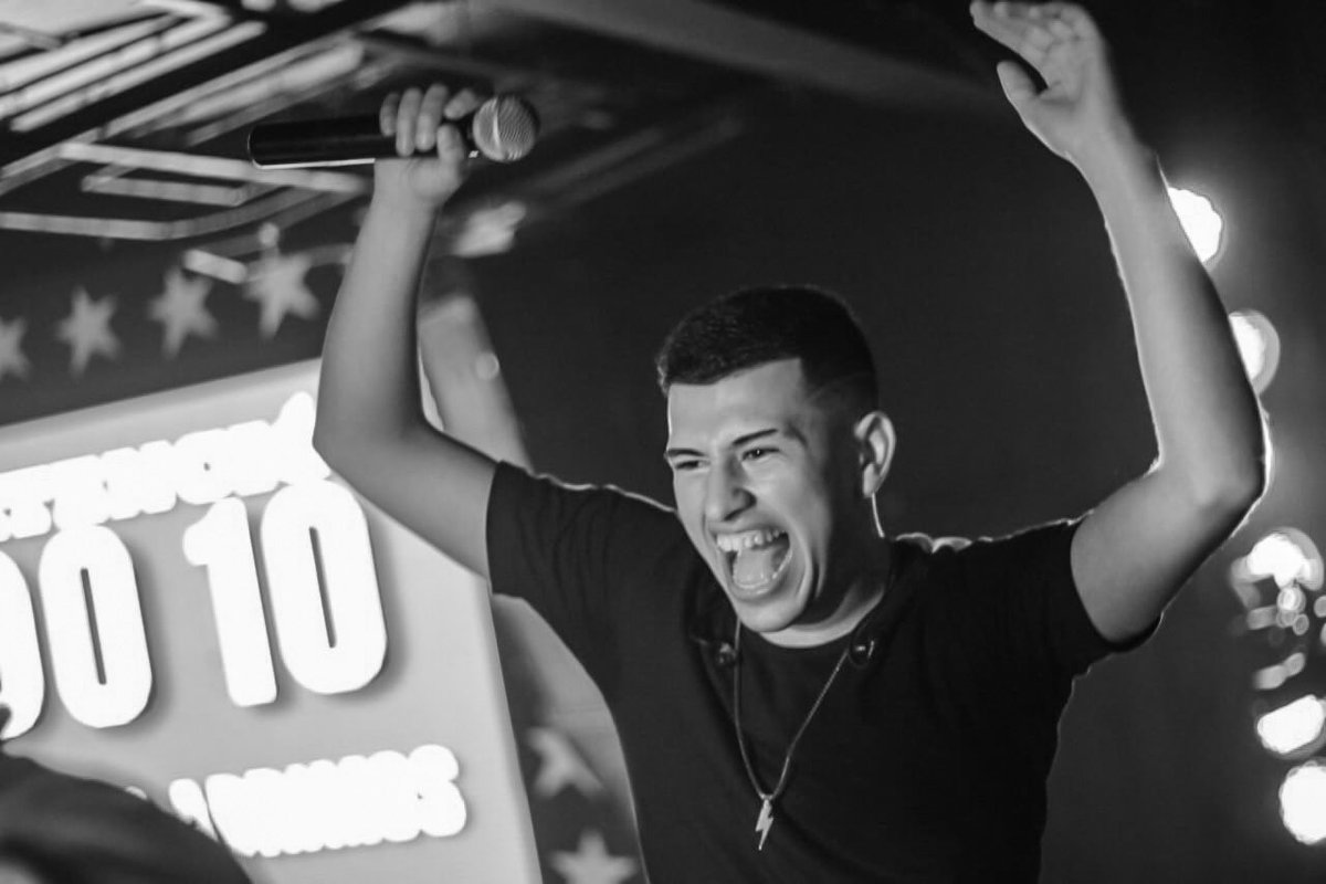 facuylafuerzaok's tweet photo. Gracias #BuenosAires 
por recibirnos tan bien 💪🏻🍀 
Y así pasamos por #QuinchoBailable y #CcpMoreno Gracias por hacernos pasar una espectacular noche 🔥 
#FacuYLaFuerza #DeGira #Bailazos #MuchasGracias 
📸 @PhPablo4 https://t.co/BAHh2bh3VC