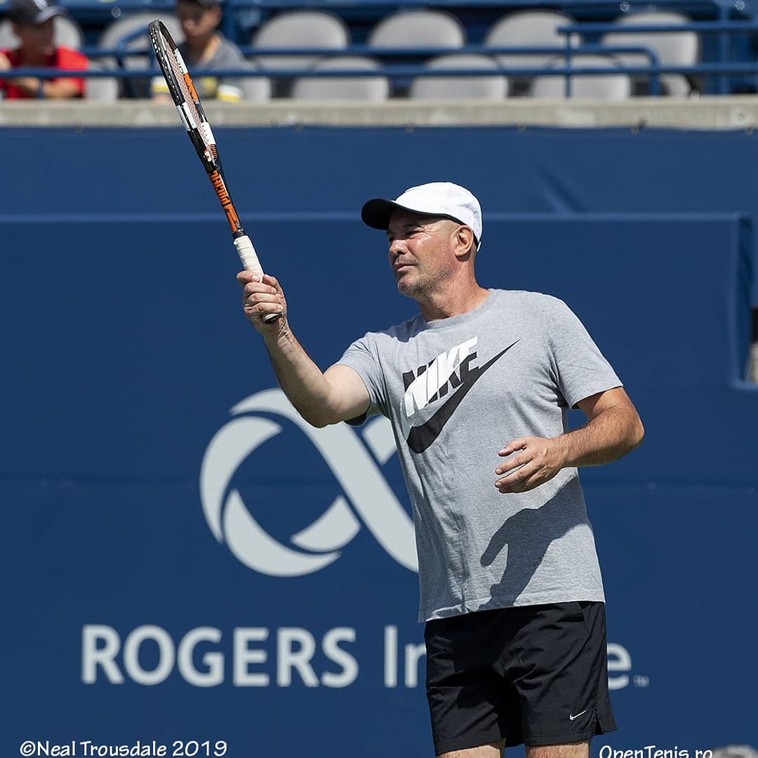 Los_Halepenos's tweet photo. Imagini de la antrenamentul Simonei Halep de ieri la @rogerscup - Toronto
Galerie foto exclusivă realizată pentru @OpenTenis
de @tlaenpix
@Simona_Halep @WTA
@Nikecourt
@WilsonTennis
@CercelT
#CHAMPION #Toronto19 #LosHalepeños https://t.co/fMaBJuYoTu