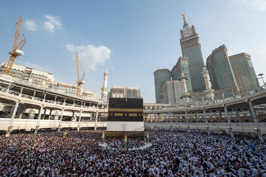 CICSaudi's tweet photo. A total of 1,516,101 pilgrims have arrived to #SaudiArabia through the air, land and sea ports, till yesterday, according to statistics issued by the Saudi General Directorate of Passports. #Hajj2019 https://t.co/rtNPcqaz5o