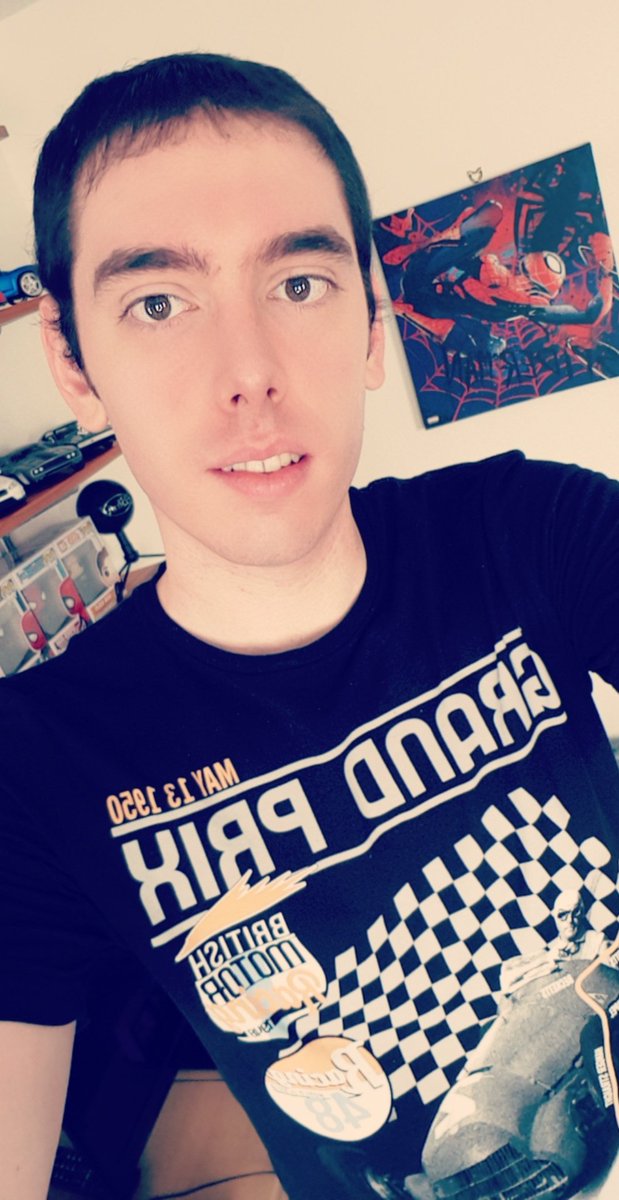 StevoB_'s tweet photo. #30daysofselfies Day 30 😁
Finally made it to the final day and completed the challenge! I bet you're all tired of seeing my face by now so I promise to not take another selfie for a while 😅 https://t.co/vvwP4nq1Gi