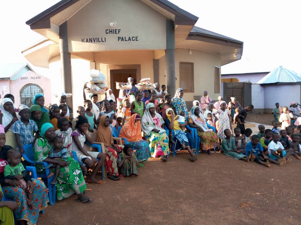 PPAGGhana's tweet photo. Amazing Drama Performance scenes from the #StigFAS2020 Tamale team at Kanvilli. The participation from thé community members is truly encouraging. Together, we can #DropThatStigma related to abortion and empower young girls to access Safe Abortion Services. #SafeAbortionSaves https://t.co/9quxEnMgJx