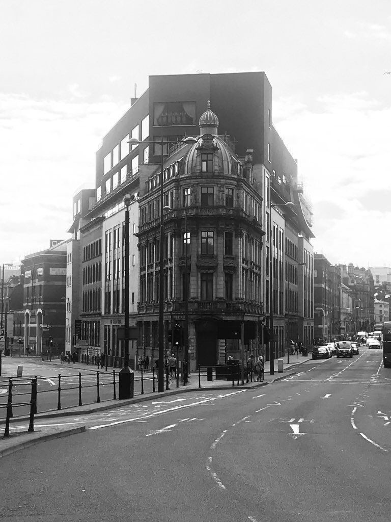 Hugh Evans tweet media