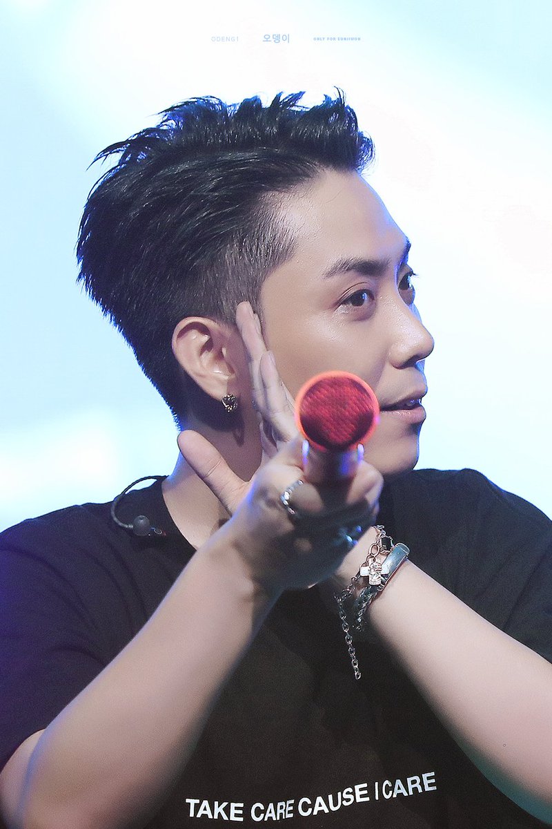 odeng1_'s tweet photo. 190727 은지원 콘서트 ON FIRE

#은지원 #EUNJIWON #ウンジウォン #G1 #殷志源 https://t.co/SpVQjRQsGw
