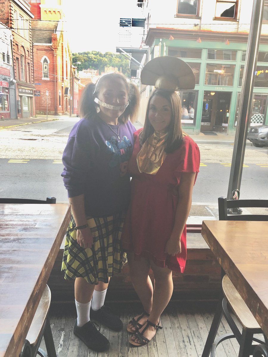 emily_jean06's tweet photo. disney bar crawl was a success!! we were the only Darla, Kuzco and Pooh at the crawl! 😂😊 @BarCrawlLive #OnceUponABarCrawl #DisneyLive #DisneyBarCrawl #Pittsburgh #BarCrawlLive #Disney #bclpgh19 https://t.co/iYTc18G7If