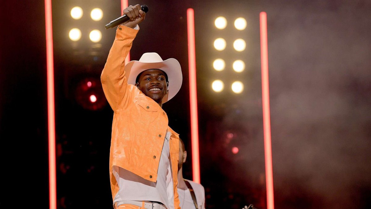 LilNasX's tweet photo. CMA FEST TONIGHT ON ABC! https://t.co/n3PvxuaEPr