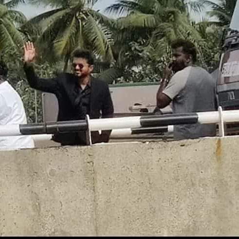 satheesh_vfc's tweet photo. #Bigil Spot

#ThalapathyVijay #Bike..🔥 https://t.co/kUeXMYtFV5