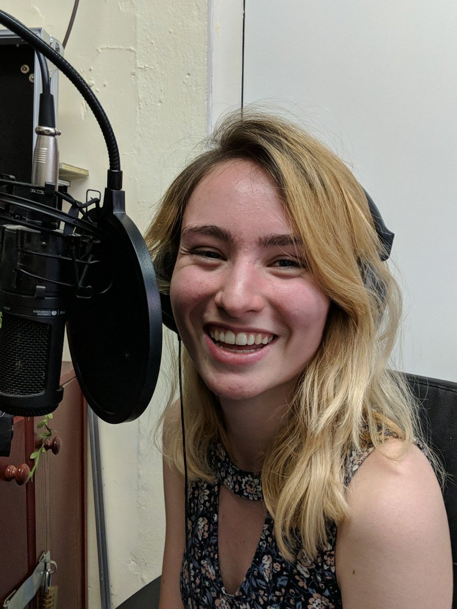 HMonFM1's tweet photo. We're On air till 3 and joined by the wonderful @Ukuleilidh to talk about @BoEvesham and all things music! 
On #HMontheFM #Eveshamhospitalradio https://t.co/ljGeGaxP7h