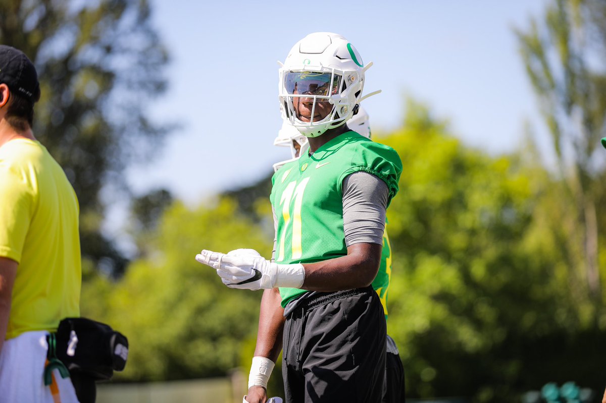 Trikweze's tweet photo. Year 1 🦍😈 https://t.co/obcvnroS2O