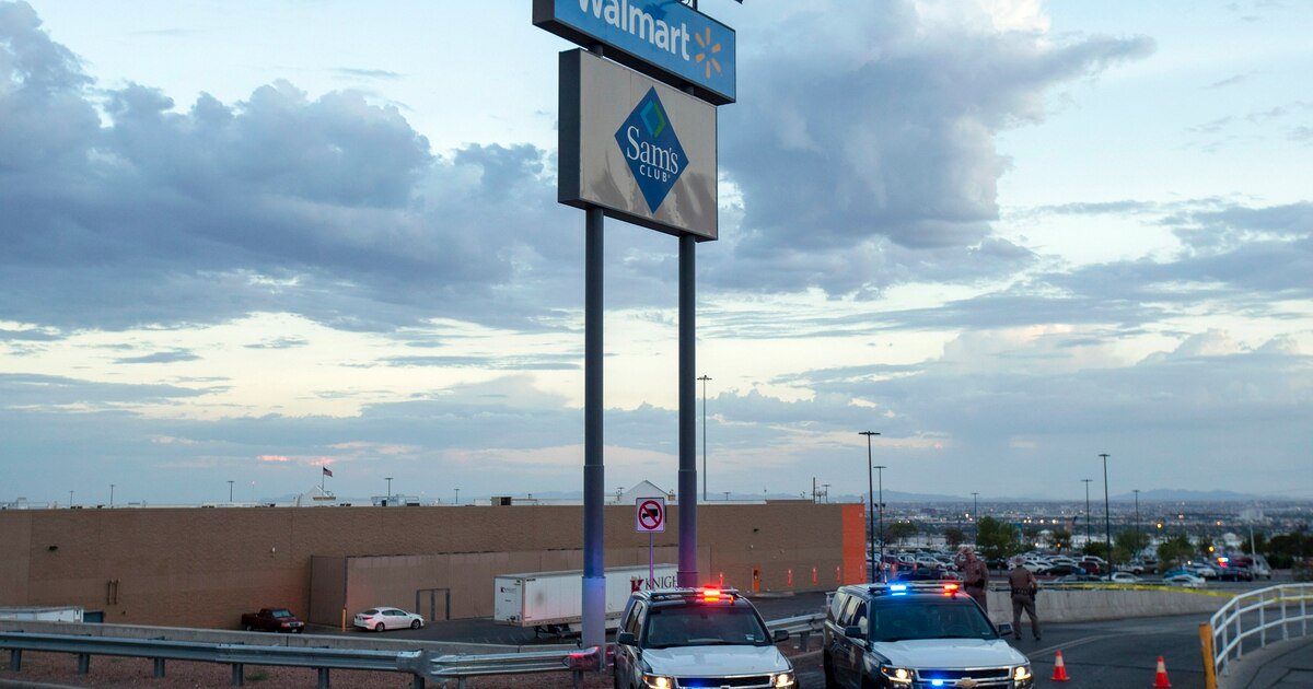 ArmyTimes's tweet photo. Fort Bliss soldier hailed as hero in El Paso mall shooting https://t.co/WoKN3JGe0t https://t.co/DFgfGrfjx6