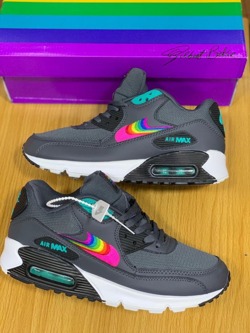 pluggedbygbk's tweet image. SHOP NOW 🛒🛒
Nike Airmax 🔥🔥
———————
Available in Size 40-45💯💯
Price💰: NGN25,000
———————
Comes in a full packaged box 💼
Send a DM/Call 07086833575 to place your order 🔊🔊
———————
PLEASE RT🙏❤
#bbnaija #lagosnigeria #ymstore #sneakersforsale