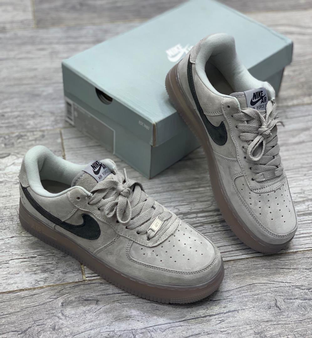 pluggedbygbk's tweet image. SHOP NOW 🛒🛒
Reigning champ x Nike AF1 low “suede”🔥🔥
———————
Available in Size 40-45💯💯
Price💰: NGN27,000
———————
Comes in a full packaged box 💼
Send a DM/Call 07086833575 to place your order 🔊🔊
———————
PLEASE RT🙏❤
#bbnaija #lagosnigeria #ymstore #sneakersforsale