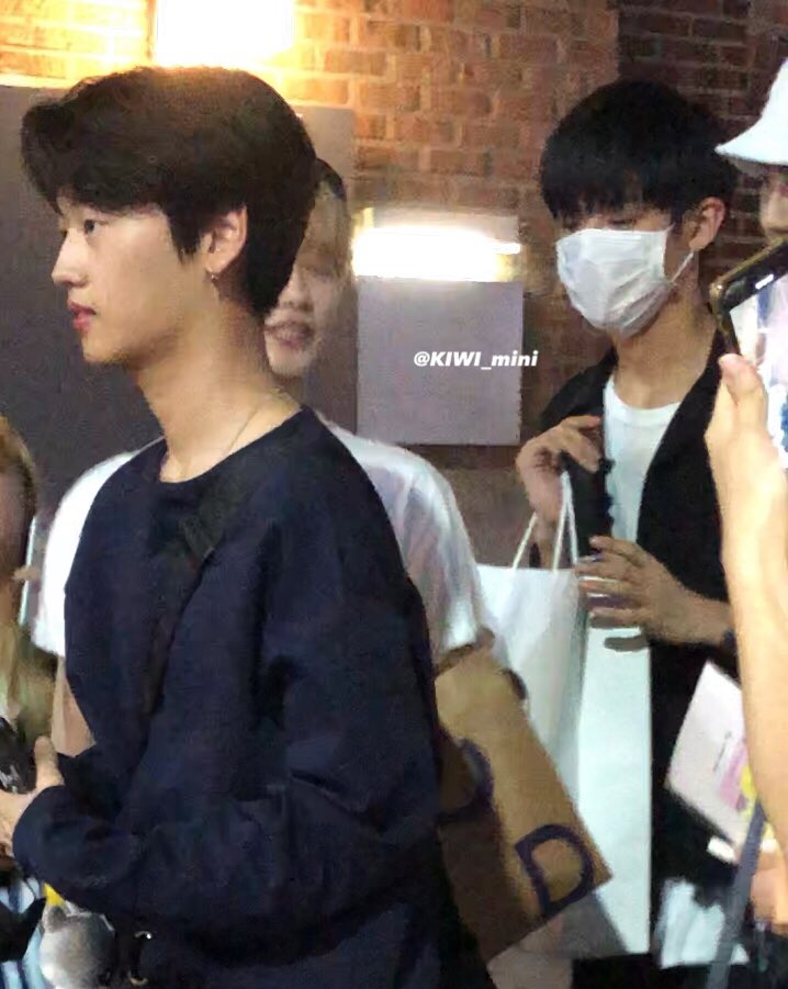 By9Chart's tweet photo. Today, 3 members of BY9 met today. It happens that Lee Sejin, Kim Mingyu and Lee Jinhyuk with Seokhwa hangout today. An OP stated that they went on a lens shop to buy Kim Mingyu a contact lens. Of course, Lee Jinhyuk bought it! https://t.co/np84Bi1SFH