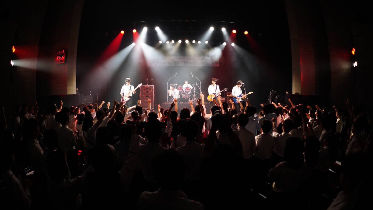 ishiyama_keion's tweet photo. 全国高等学校総合文化祭高知プレ大会軽音楽部門
滋賀県代表として石山高校の1MAPが出場しました
本当に、本当に、かっこよかったです
1MAPは石山高校の誇りです https://t.co/NcGjaPpv70