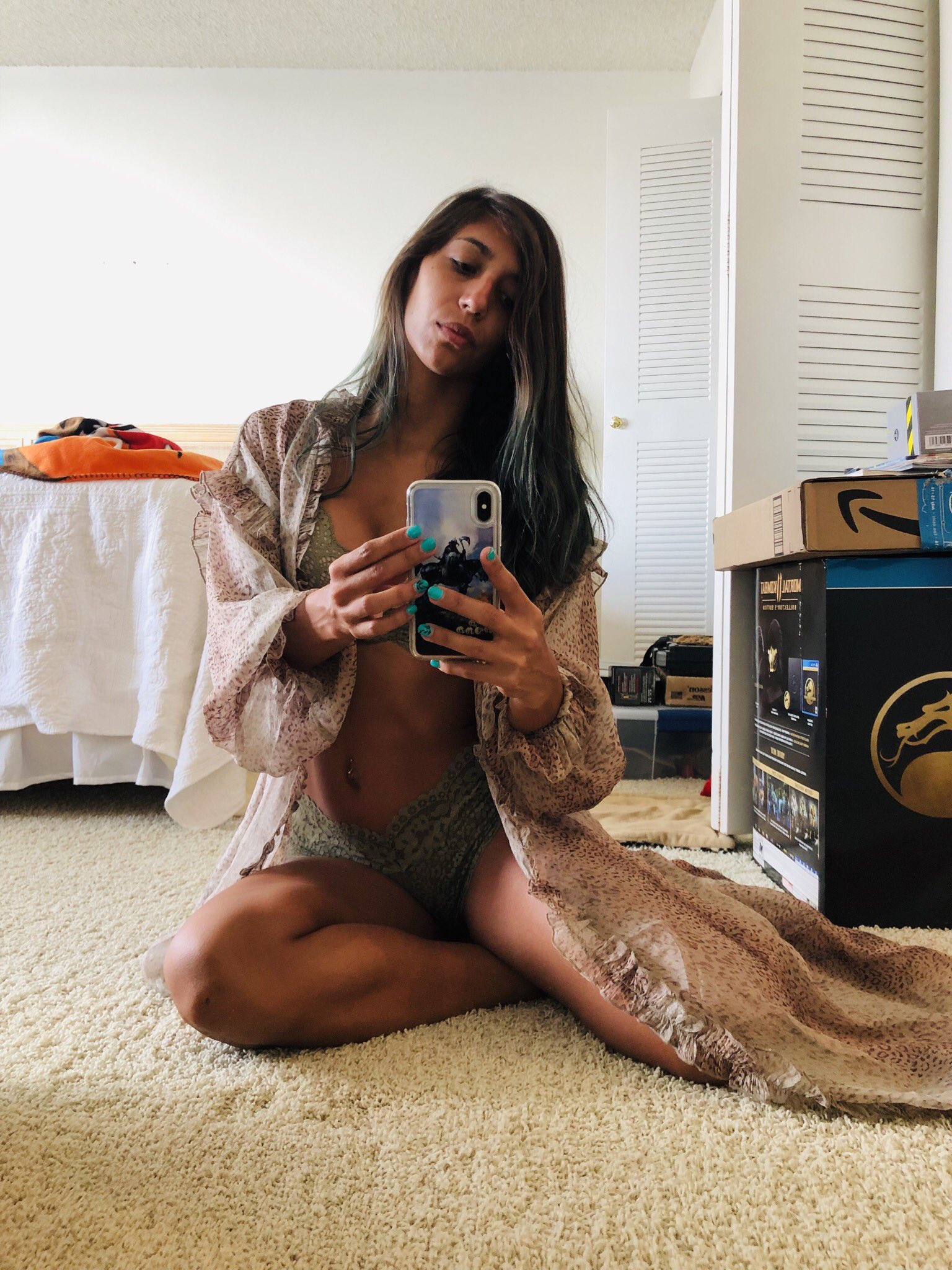 littlefitdevil on X: Still unpacking. It will probably go on for 3 years.  I realized that zooming into this picture sends a very nerdy yet badass  message 🤘🏽#unpacking #life t.co7vhOhmWFEv  X