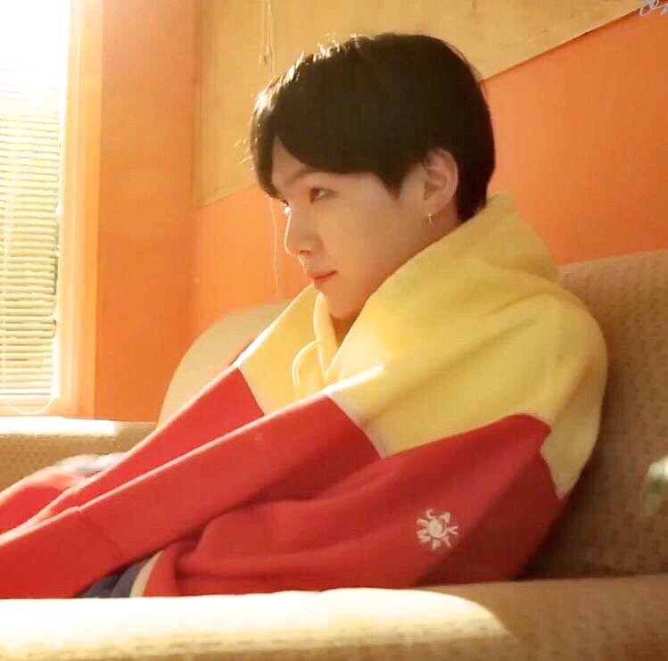 yoongisarchive's tweet photo. https://t.co/oJ4Lz6yqUP