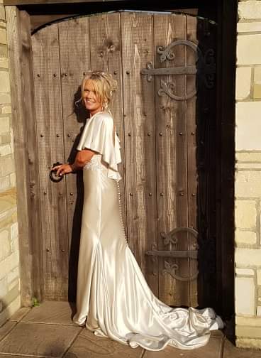 yarlingtonbarn's tweet photo. Congratulations Angelique &amp; Drew! @yarlingtonbarn https://t.co/nmJR1TBsQ2