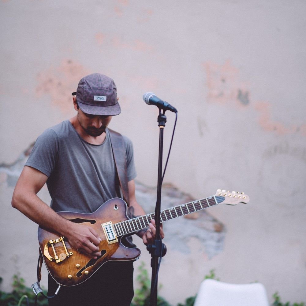 Nico in the zone

Photo credit: #stillhoffphotography (stillhoffphoto.com/musik)