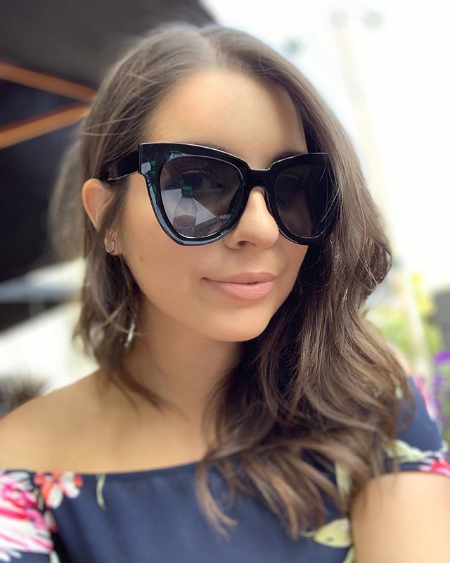 katherinemarr's tweet photo. The bigger the sunglasses, the better ✌️
.
.
#longweekendvibes #patio #lastmonthofsummer #toronto https://t.co/qtGQuuoM2N https://t.co/WFNqE1RxEe
