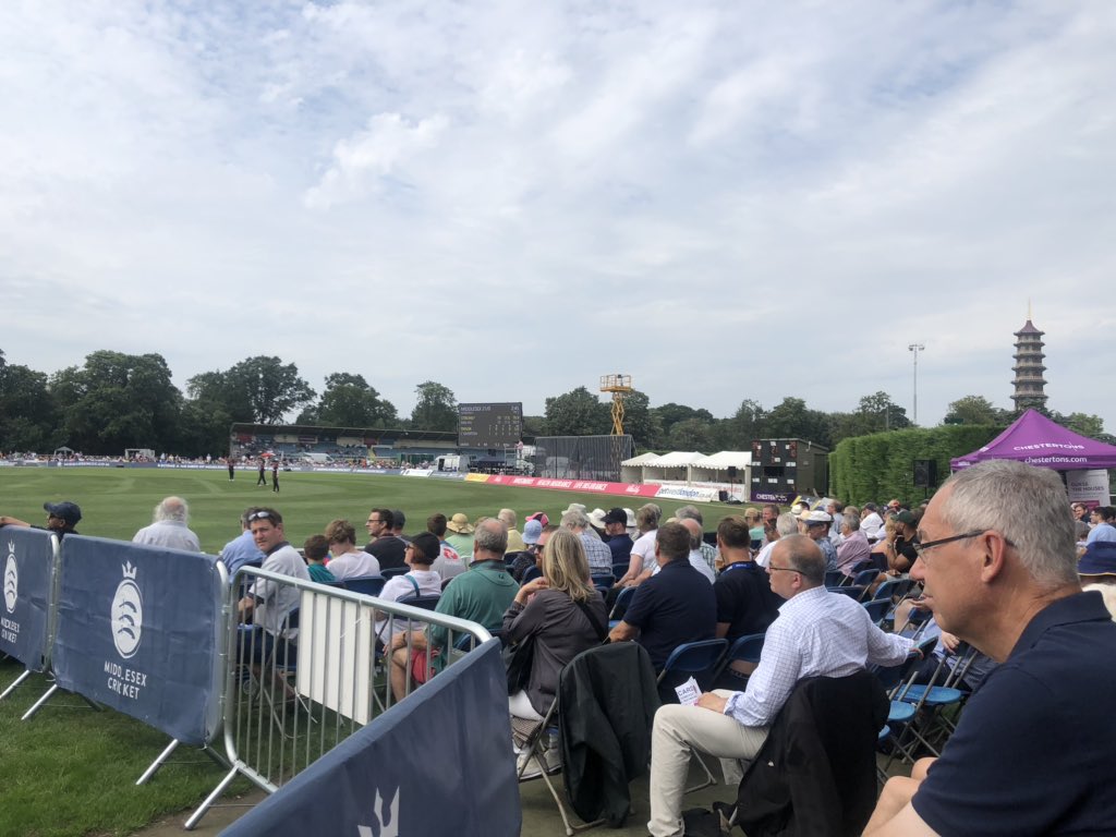 Great day for some @VitalityBlast county cricket at @OldDeerPark!  #TeamMiddlesex