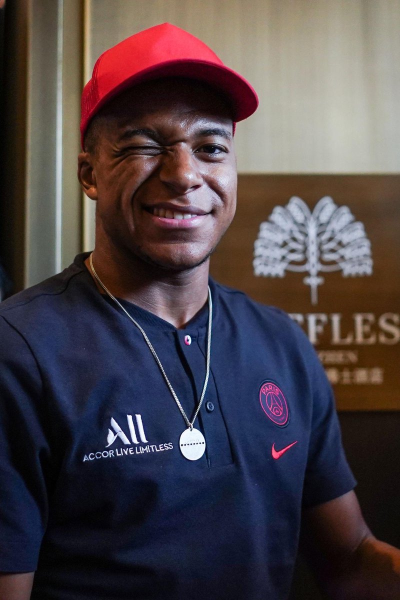 KMbappe's tweet photo. Thank you China 😉 https://t.co/lp11zHrY5o
