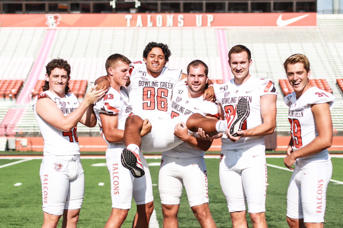 MalloryHiser's tweet photo. Football, your photos are live on INFLCR🏈📸 https://t.co/qrmkMvXZSX