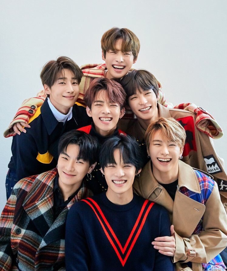 kirarakichuu's tweet photo. 💛💙여러분 오히려 앞뒤10자 로봇같이 채워서 트윗하는 게 실트 오르는 데 더 어려울 수도 있을 것 같아요 빅톤한테 하고 싶은 이야기 마음껏하도록 해요!! 빅토니들아 가수해줘서 정말정말 고마워 우리 빨리 보자 사랑해💛💙
 #VICTON_1000th_CELEBRATE https://t.co/vuveGqLTNP