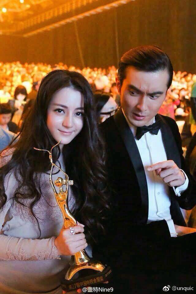 GRcpTHbyNgor's tweet photo. ช่วงเวลาดีๆ
คุณและคุณเท่านั้น เหมาะสมมากๆ
ทุกวันนี้ลุ้นประกาศแต่ง หนักกว่าลุ้นรางวัลที่หนึ่งอีกค่ะ อ๋อย เงาะใจบางๆ
เป็นเซตรูปที่ดูยังไงก็ไม่เบื่อเลย..จริงๆค่ะ
หน้าก็คล้ายๆกันเนาะพ่อคุณแม่คุณ
#เกาเหว่ยกวงตี๋ลี่เร่อปา
นั่งกันห้านเหมือนมากันสองคนฮอลล
งานนี้ไม่มโนไม่ใช่เงาะค่ะ ฮิ้วว https://t.co/N0bJ0isiGa