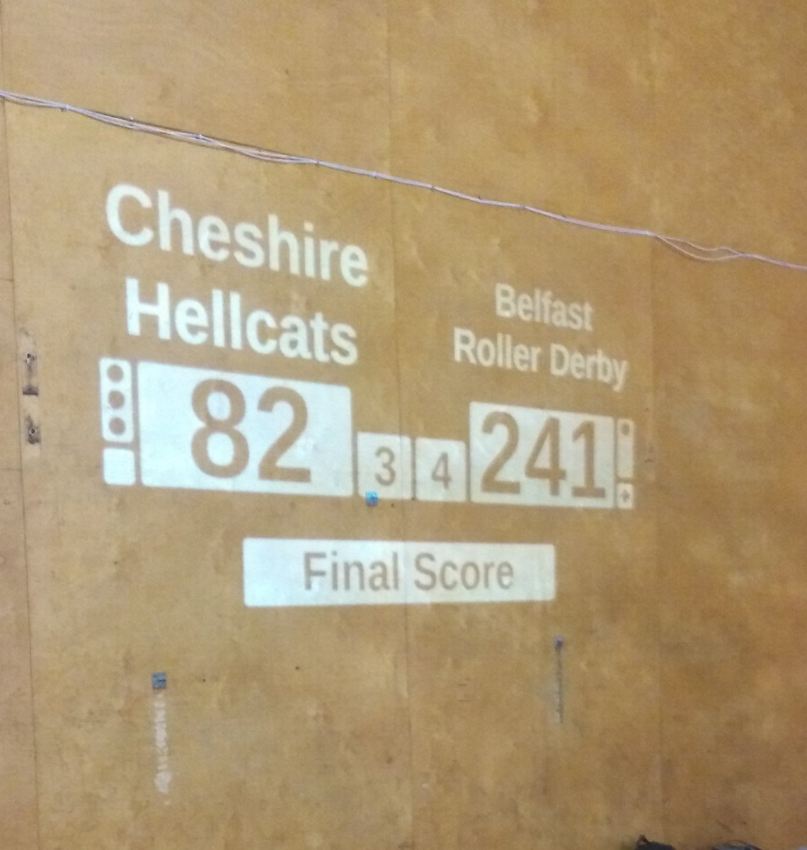 Final official score for HellCats v Belfast. Congratulations Belfast and well done HellCats! Massive thanks to all officials, medics, volunteers, skaters and spectators <a href="/BritChampsLIVE/">British Champs LIVE</a> #T3WN <a href="/BelfastRD/">Belfast Roller Derby</a>