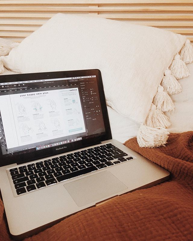 So excited to finalise and release this new skin care cheat sheet with all my 1-2-1 clients next week, those of you still struggling with congestion - there IS an answer which you may not have considered yet and I can’t wait to share it with you!
:
This … ift.tt/339Bwu2