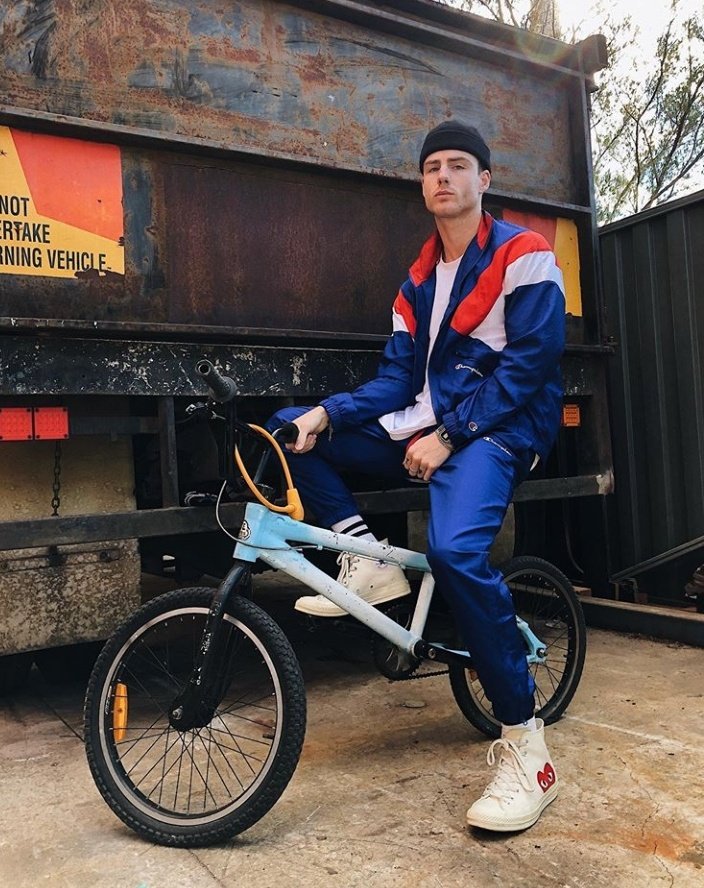 xTrplRx's tweet photo. Street big baller outfit.

#keepingupwithakp https://t.co/095BmTZFPG