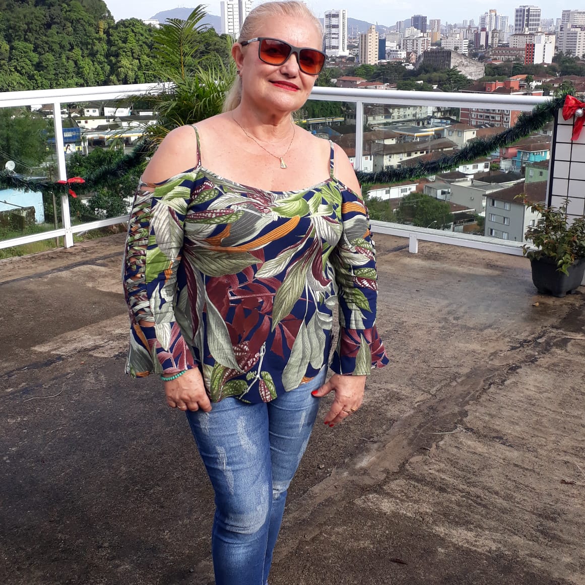 celiaspfc's tweet photo. #indicoseguir @brasileiro1914 @gatodeouro @indignadactudo @anahelo_ana @patriciadenale @ROSEMEIRE12 
#DomingoDetremuraSDV https://t.co/PvJNJoDDbT