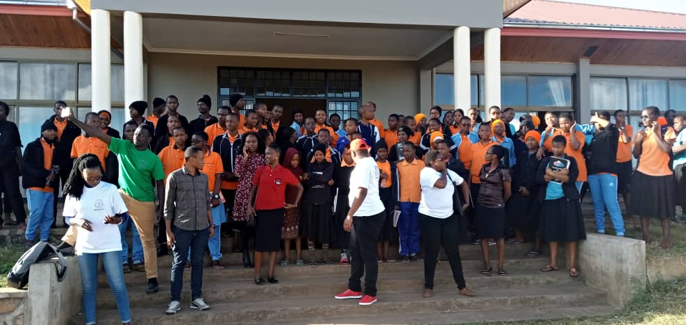 stemi_africa's tweet photo. STEM ambassadors at Alpha-Omega Secondary School- Monduli. It was a nice experience indeed. Go STEM!!!

#STEMP4AF #STEM #STEMforkids #STEMeducation #STEMMeCoPA #STEMforsociety #Monduli #UNESCO #STEMonthemove #STEMonpractice #STEMforAfrica #STEMforall #STEM_FOR_AFRICA https://t.co/9GLgbp4m1s