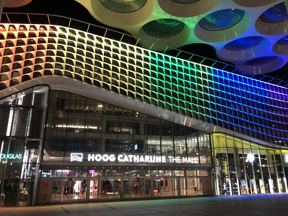 jrnsince1989's tweet photo. Happy pride @Utrecht! https://t.co/OKEiYIpB4P