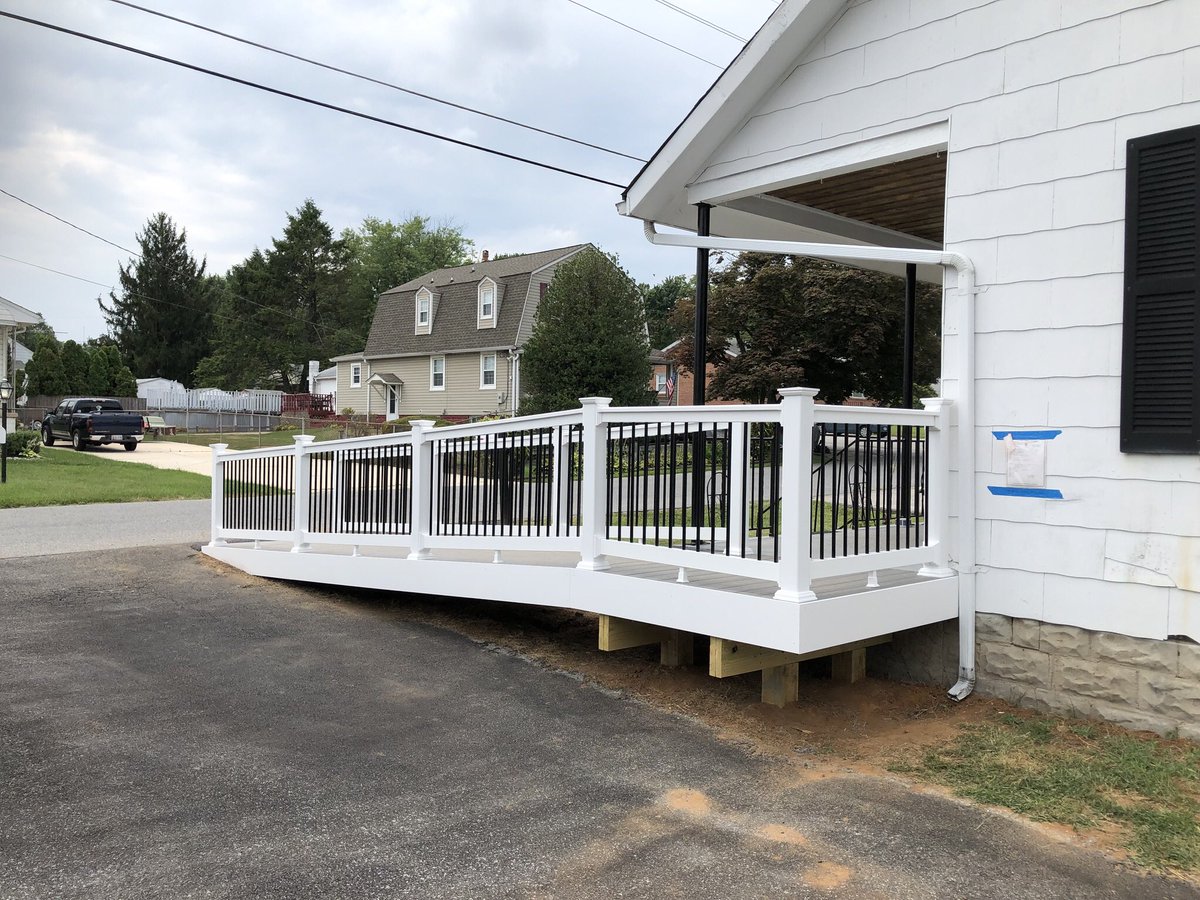 abetterhome1's tweet photo. Gwynn Oak ADA Ramp. Good project for a lady in need. Almost finished. https://t.co/NKsdhw03Jd