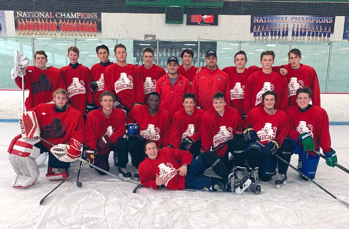 GavenBicks18's tweet image. Great showing this weekend for the the Minnesota Magic Selects in the Capstone Invitational! 4-1 on the weekend and put up a great fight in the Championship game! #MNMagic Thanks to everyone that was apart of the fun weekend!