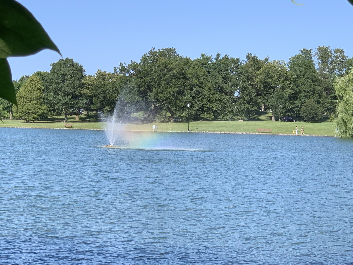UpbeatSyr's tweet photo. Upper Onondaga Park is beautiful today! https://t.co/LtfQuCu2L7