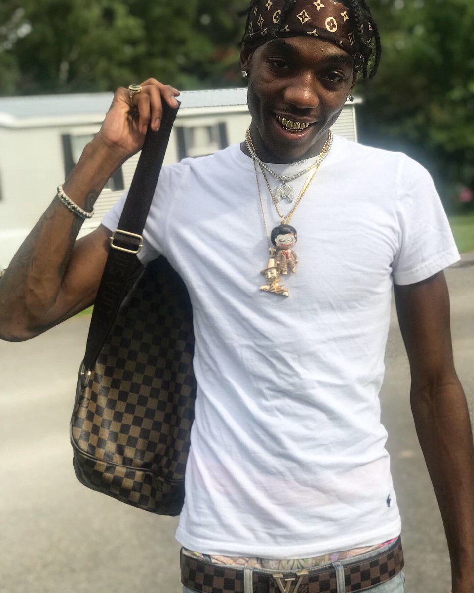 h00dlums's tweet photo. Only fuck niggas not fuckin wit me 🤷🏾‍♂️🥶 https://t.co/Wfjt24co9y