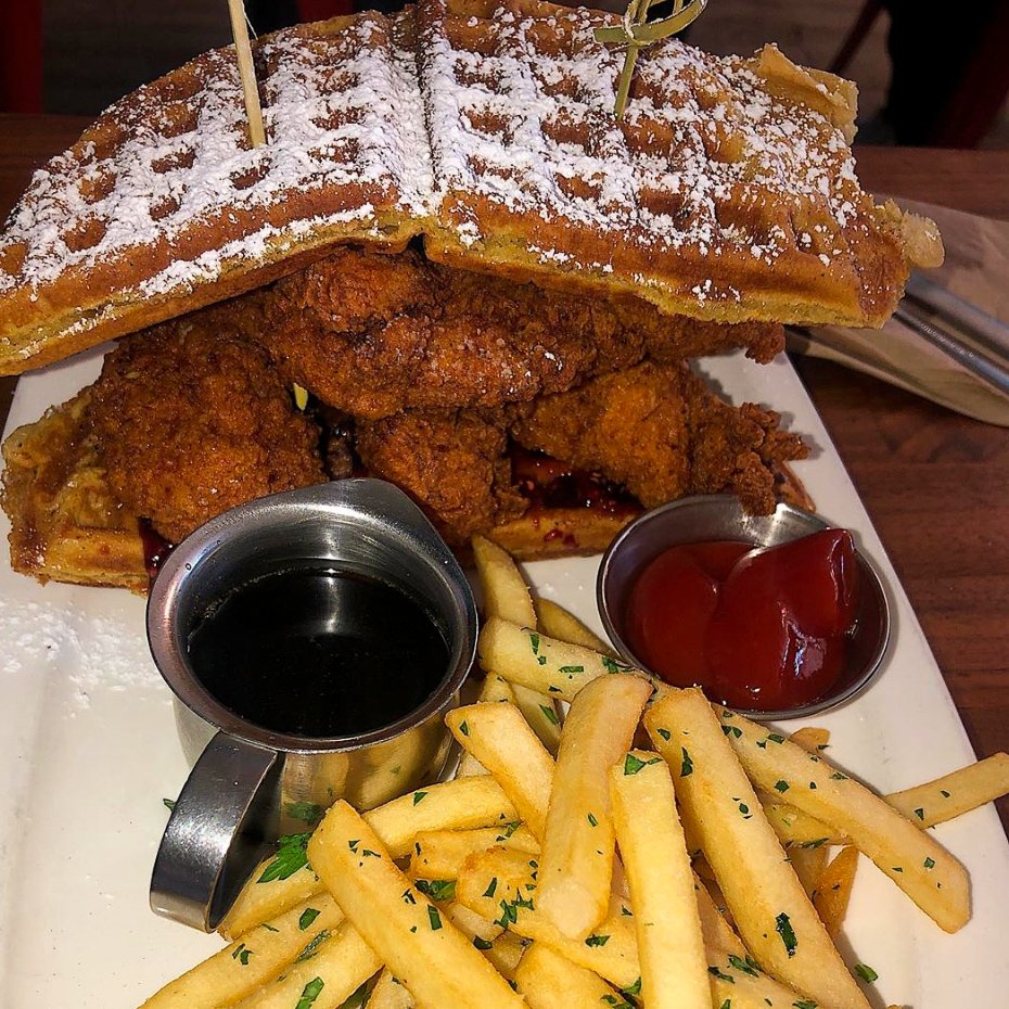 The only view that matters 😍
(📷: @food_by_troiii)