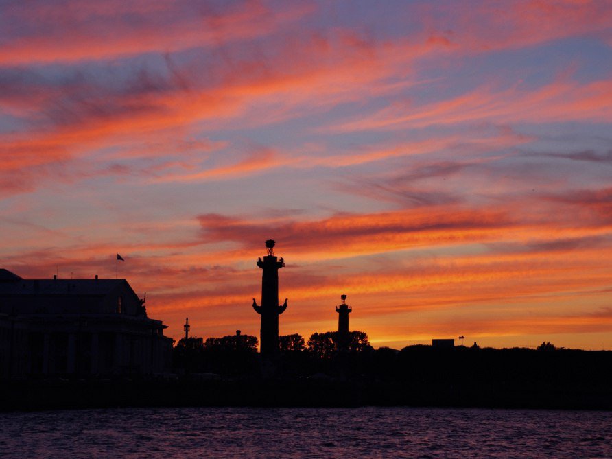 Яркие закаты любимого Петербурга 🌇
