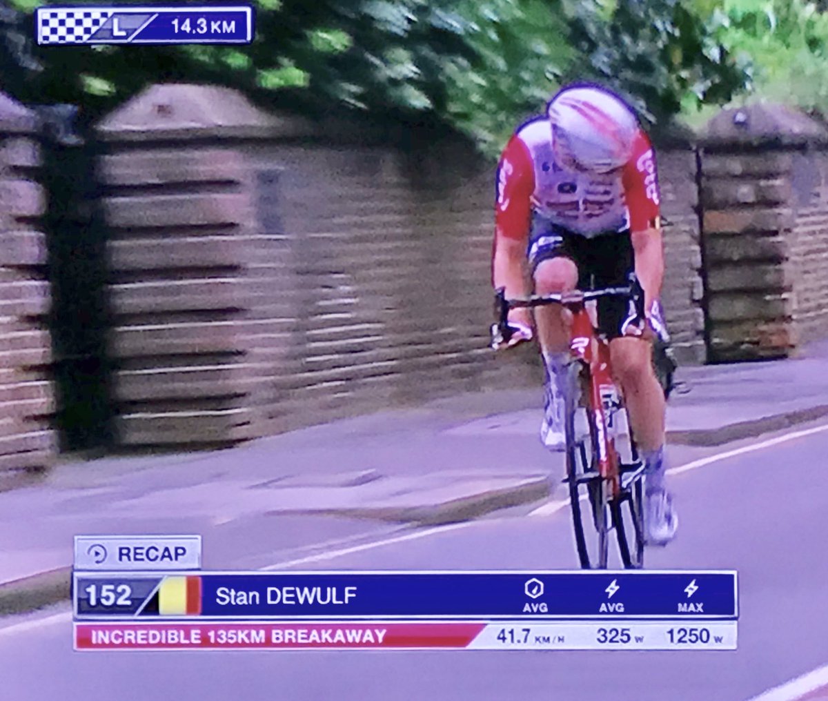 bart_seys's tweet photo. Stan Dewulf 🚴♀️ 🇧🇪 #lottosoudal “incredible 135 km breakaway” ! #RideLondon Classic #stavele #alveringem https://t.co/tWqDjSEoha