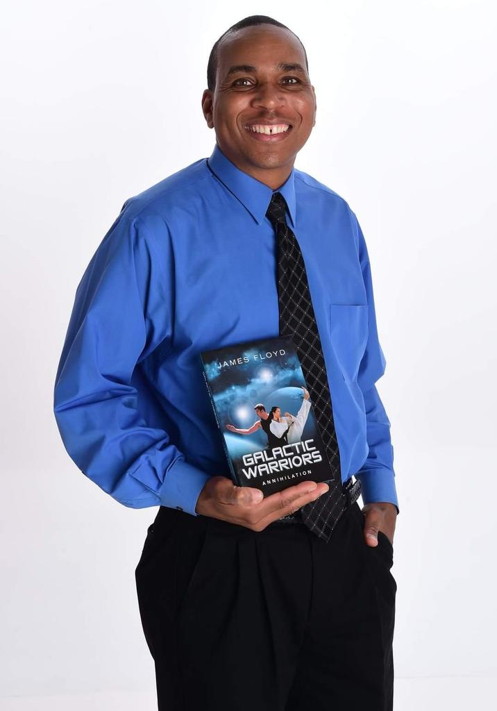 GAnnihilation's tweet photo. James Floyd author of the Galactic Warriors series will be signing copies of his new book :
Galactic Warriors:Annihilation in San Diego, CA Nov 1-4
Seattle, Washington February 1-2 2020
Fort Myers, FL May 2-3 2020. https://t.co/YHRMH9zV3i