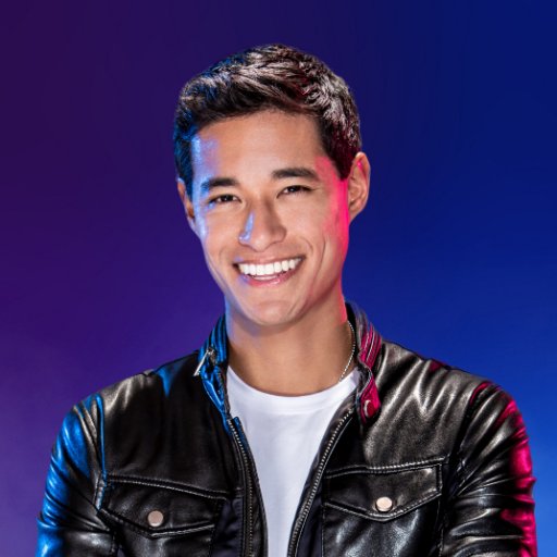 QueryGeorgeQG's tweet photo. MI RESPETO Y ADMIRACIÓN #TonySuccar , #TonySuccarII! ORGULLOSO DE TÍ Y MÁS AÚN PORQUE ERES PERUANO! 🎼🎉🎵🎶🎊

#ORGULLOPERUANO @tonysuccar ...!!!

Atte.
#LaVozUrbana ...!!!
@QueryGeorgeQG
#QueryGeorge,#QueryGeorgeQG,#QueryGeorgeVII,#Query,#George,#UrbanGroupMusicEntertainment https://t.co/4Whs5twCWk