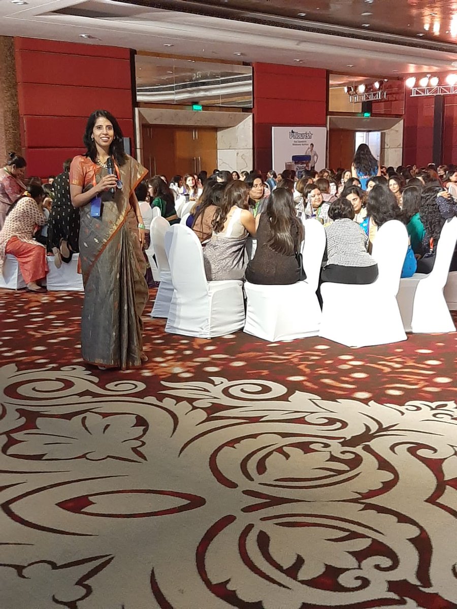 theGLOWway's tweet photo. Networking is not just about making contacts and promoting your work. It is also about offering value in many ways. The delegates benefited by making offers at the Gurgaon Moms Achievers summit.
#networking #Meetup #womenentrepreneurs #WomenSupportingWomen https://t.co/y99Xamt5d8