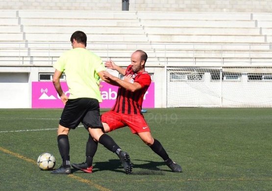 InterManacor's tweet photo. Grans sensacions ahir al segon test de pretemporada! ✅

Inter Manacor 2-0 @CdServerense 

Seguim fent feina i amb més ganes que mai de començar sa lliga!!! 💪

#InterSomTots #ForçaInter 🔴⚫🔴⚫ https://t.co/OHhRiSeMpH