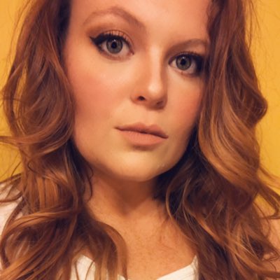 ms_redhead1028's tweet photo. #NewProfilePic https://t.co/V7Rx3CWzf2