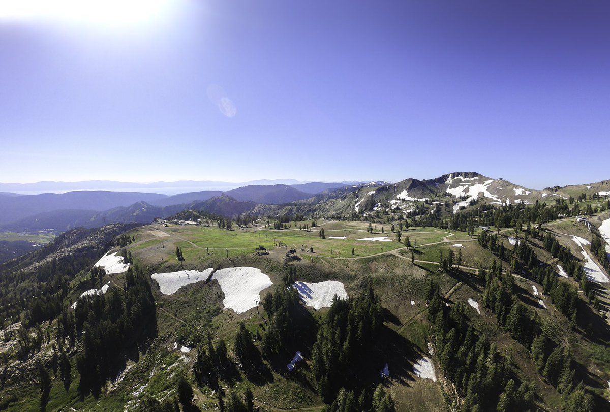 palisadestahoe's tweet photo. It’s August and there’s still some snow hanging on! Photo: Ben Arnst on @gopro #squawsummer https://t.co/zw4IhVhB9V